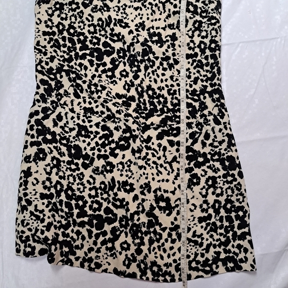 J. Crew Jules Shift Dress in Snowcat Print - Picture 9 of 11